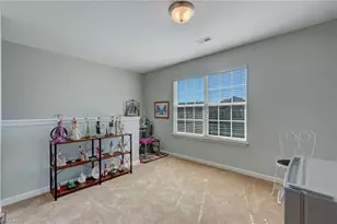 4045 Dunkirk Dr, Burlington, NC 27215 - Photo 16