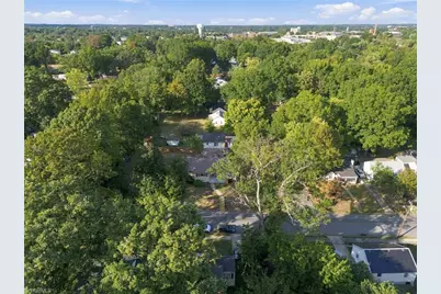 1400 Oak Street, Greensboro, NC 27403 - Photo 32