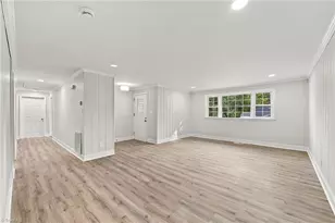 1400 Oak St, Greensboro, NC 27403 - Photo 8