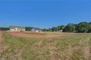 180 Mayo River Meadows Dr, Stoneville, NC 27048 - Photo 36