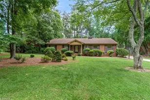 605 Woodvale Dr, Greensboro, NC 27410 - Photo 1