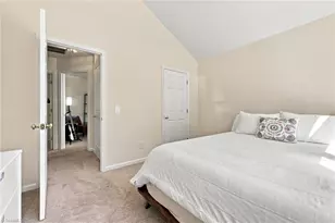 3339 Cherrybrook Dr, Jamestown, NC 27282 - Photo 10