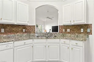 3339 Cherrybrook Dr, Jamestown, NC 27282 - Photo 18