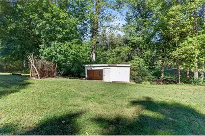 4303 Nc Highway 772, Walnut Cove, NC 27052 - Photo 32