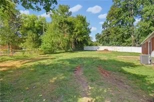 1416 Lynwood Terrace, High Point, NC 27265 - Photo 26