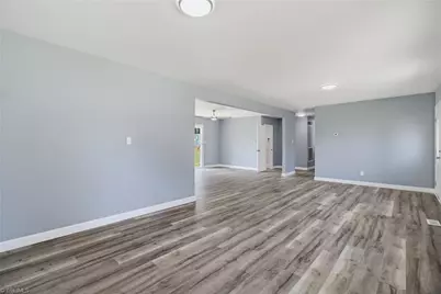 1416 Lynwood Terrace, High Point, NC 27265 - Photo 6