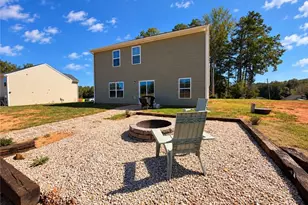 722 Hickory Point Dr, Lexington, NC 27292 - Photo 22