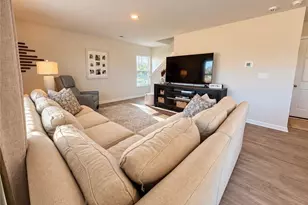 722 Hickory Point Dr, Lexington, NC 27292 - Photo 8