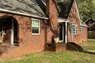 4511 Old Rural Hall Rd, Winston-Salem, NC 27105 - Photo 2