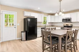 14 Brandy Wine Dr, Thomasville, NC 27360 - Photo 6