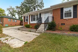 4119 Bramlet Pl, Greensboro, NC 27407 - Photo 4