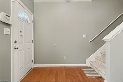 45 Ledgerstone Lane, Greensboro, NC 27407 - Photo 8