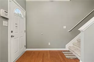 45 Ledgerstone Ln, Greensboro, NC 27407 - Photo 8