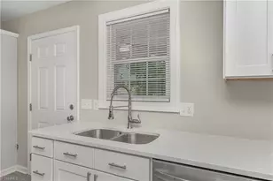 1052 W Bank St, Winston-Salem, NC 27101 - Photo 6