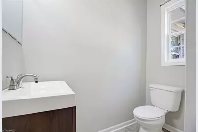 202 E 4th Street, Lexington, NC 27292 - Photo 12