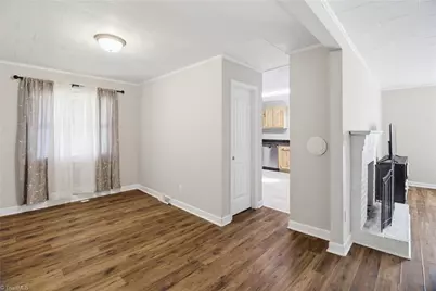 202 E 4th Street, Lexington, NC 27292 - Photo 6