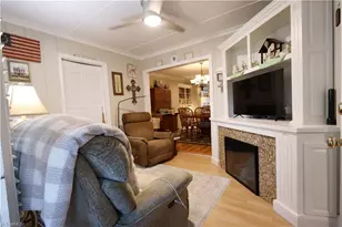 173 B Old Mill Rd, High Point, NC 27265 - Photo 12