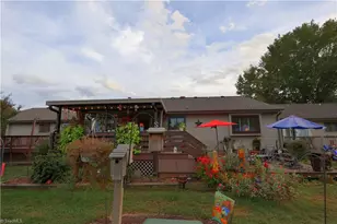 173 B Old Mill Rd, High Point, NC 27265 - Photo 26