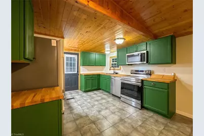 1060 Burch Tree Road, King, NC 27021 - Photo 4