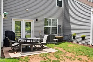 823 Pryor St, Mebane, NC 27302 - Photo 4