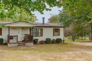 1429 Newnam Rd, Pelham, NC 27311 - Photo 4