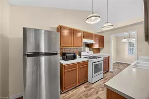 2035 Ardmore Village Ln, Winston-Salem, NC 27127 - Photo 12