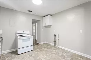 219 Matt Pl, Greensboro, NC 27405 - Photo 8