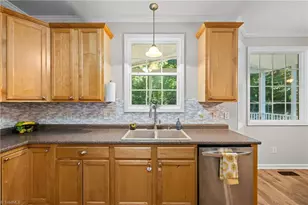 2026 Thoroughbred Dr, Hillsborough, NC 27278 - Photo 16
