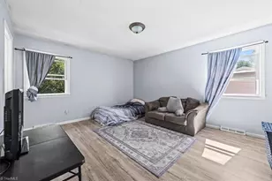 2507 Dumfries Rd, Greensboro, NC 27407 - Photo 16