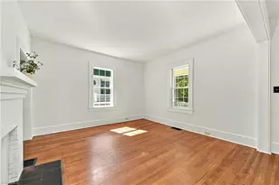 937 Hutton St, Winston-Salem, NC 27101 - Photo 6