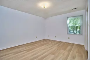 613 Lantern Ridge Dr, Winston-Salem, NC 27104 - Photo 10