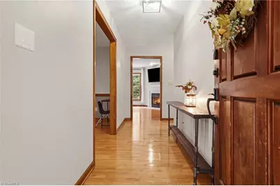 856 Lakeview Drive, Thomasville, NC 27360 - Photo 6