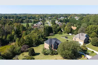 7507 Lashley Court, Greensboro, NC 27455 - Photo 36