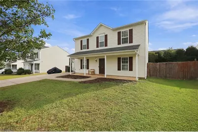 114 Florida Drive, Thomasville, NC 27360 - Photo 2