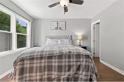 1175 Glendale Drive, Greensboro, NC 27406 - Photo 10
