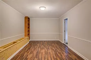 5902 River Glen Dr, Greensboro, NC 27455 - Photo 16