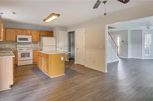 5902 River Glen Dr, Greensboro, NC 27455 - Photo 12