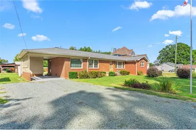 126 Andrews Avenue, Graham, NC 27253 - Photo 2