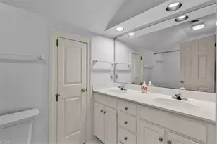 3 Sommerton Ct, Greensboro, NC 27408 - Photo 22