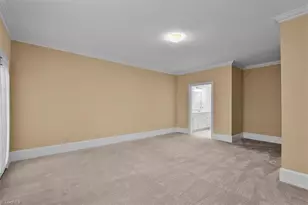 3 Sommerton Ct, Greensboro, NC 27408 - Photo 16