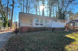 2509 Westmoreland Dr, Greensboro, NC 27408 - Photo 2