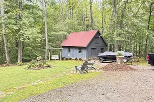 231 Crissman Ln, Dobson, NC 27017 - Photo 10