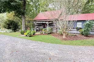231 Crissman Ln, Dobson, NC 27017 - Photo 2