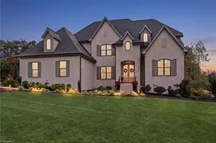 7518 Shadow Creek Dr, Summerfield, NC 27358 - Photo 2