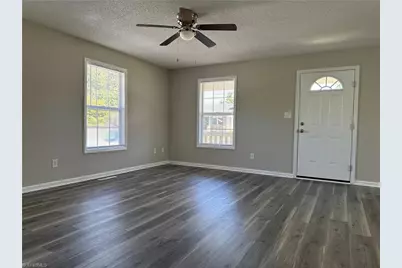 211 Foy Avenue, Lexington, NC 27292 - Photo 12