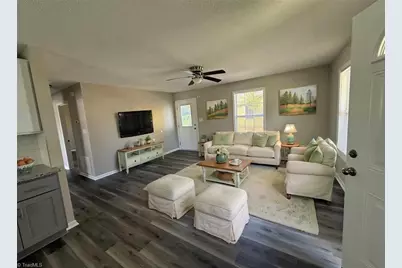 211 Foy Avenue, Lexington, NC 27292 - Photo 10
