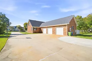 820 Lee St, Gibsonville, NC 27249 - Photo 36