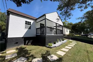 517 E 27th St, Winston-Salem, NC 27105 - Photo 40