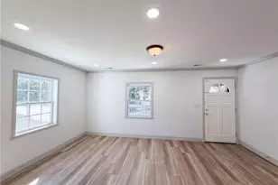 517 E 27th St, Winston-Salem, NC 27105 - Photo 6