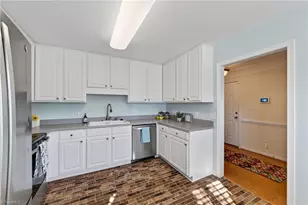 3709 Tartan Ln, Burlington, NC 27215 - Photo 6